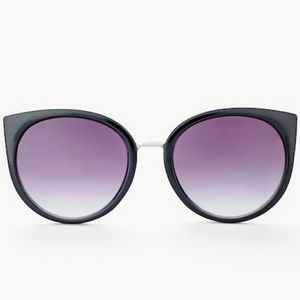 FAB & SLEEK BLACK ROUNDED SUNGLASSES CHICO'S !NWT!